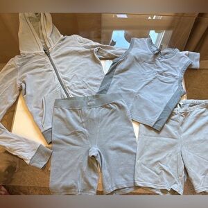 Skims 2022 Outdoor Collection in MINERAL